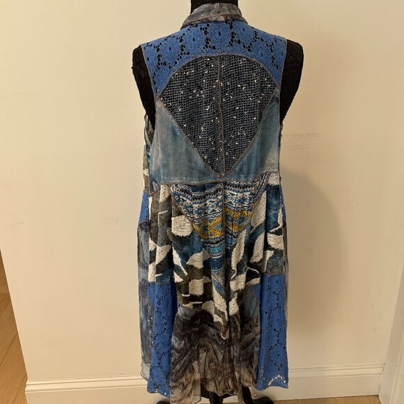 Bohemian patchwork sleeveless vest in blue, white, and gold, one size - Picture 4 of 11